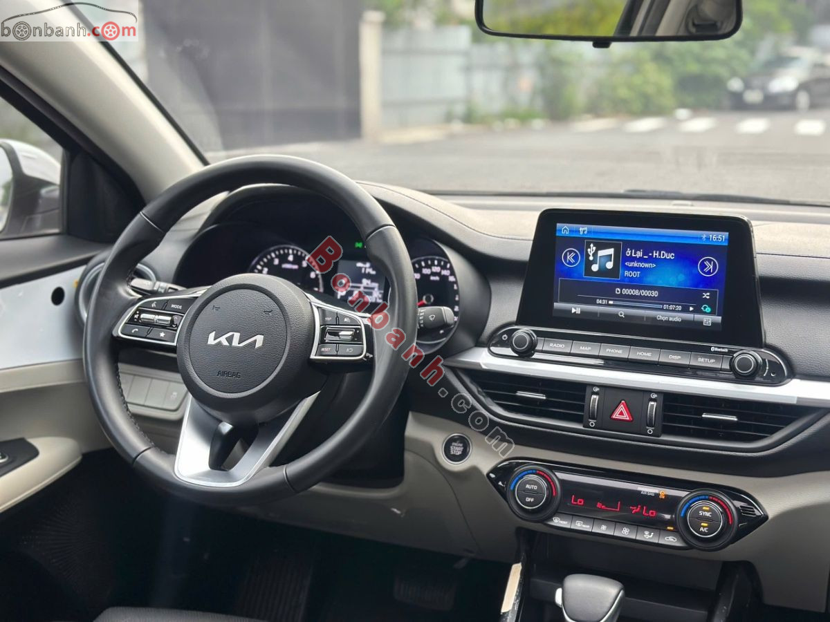 Bán ô tô Kia K3 Luxury 1.6 AT - 2024 - xe cũ