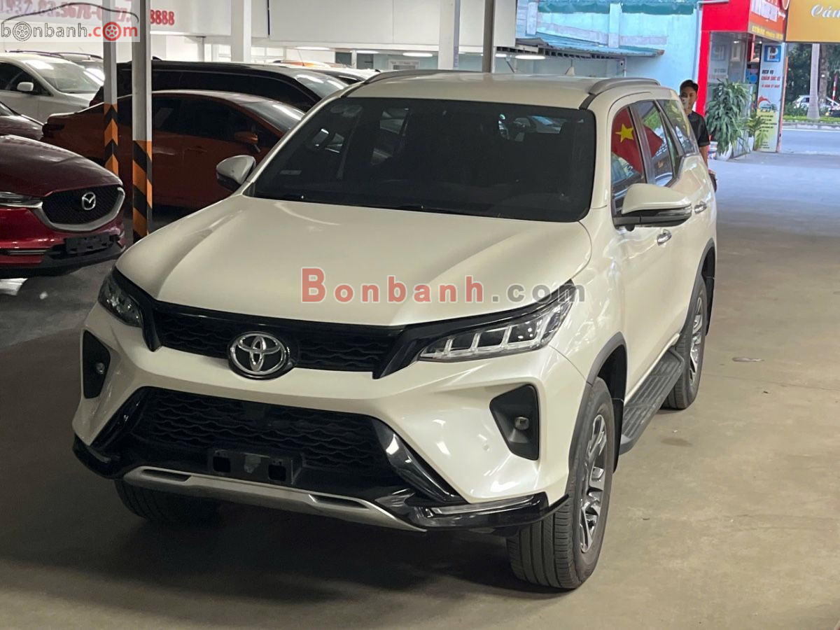 Bán ô tô Toyota Fortuner 2.4G 4x2 AT Legender - 2021 - xe cũ