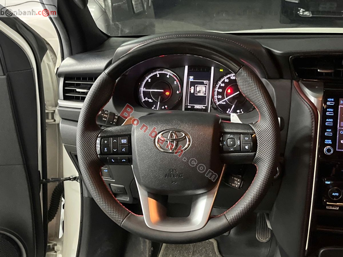 Bán ô tô Toyota Fortuner 2.4G 4x2 AT Legender - 2021 - xe cũ
