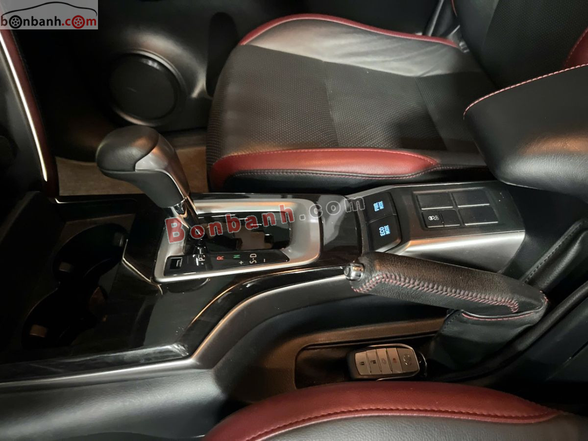Bán ô tô Toyota Fortuner 2.4G 4x2 AT Legender - 2021 - xe cũ
