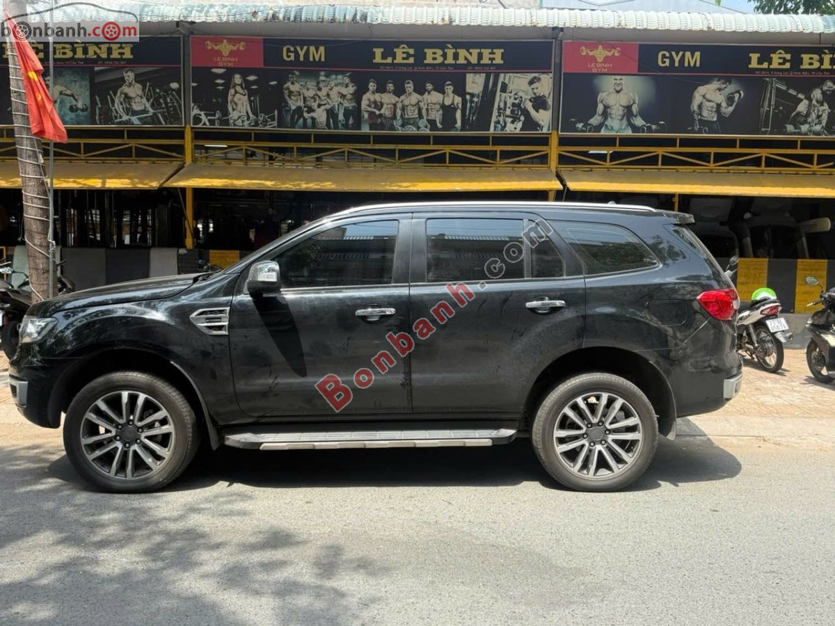 Bán ô tô Ford Everest Titanium 2.0L 4x4 AT - 2018 - xe cũ