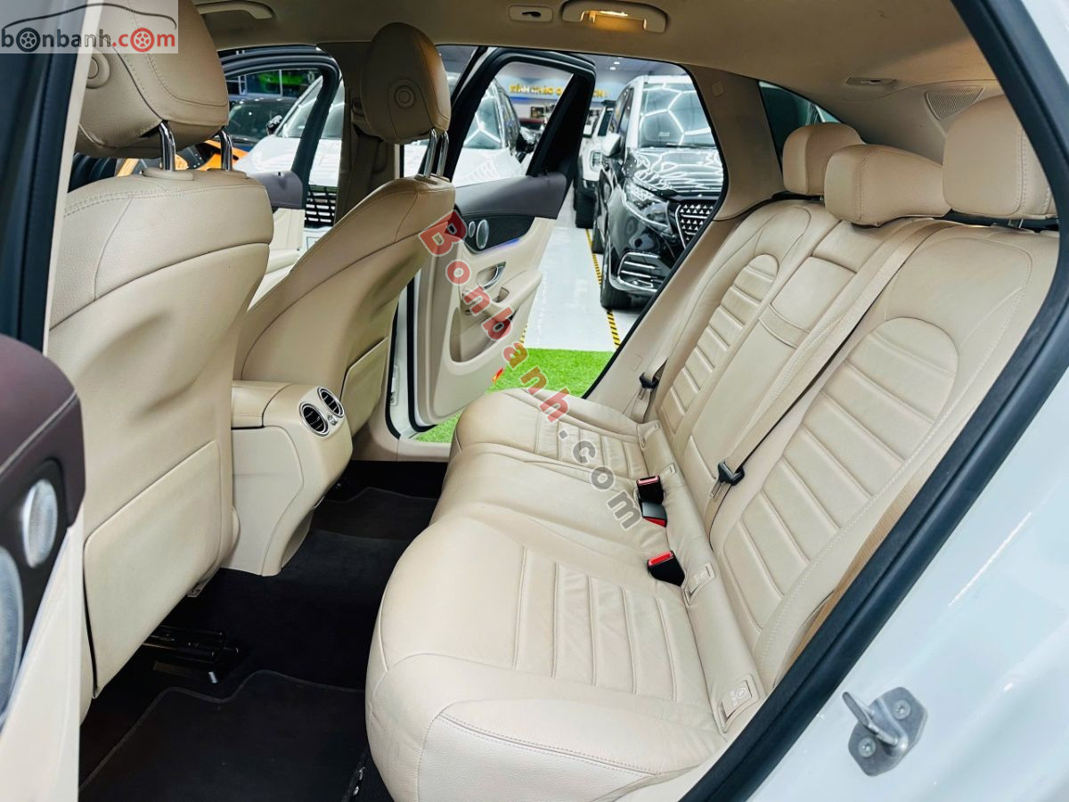 Bán ô tô Mercedes Benz GLC 200 4Matic - 2020 - xe cũ