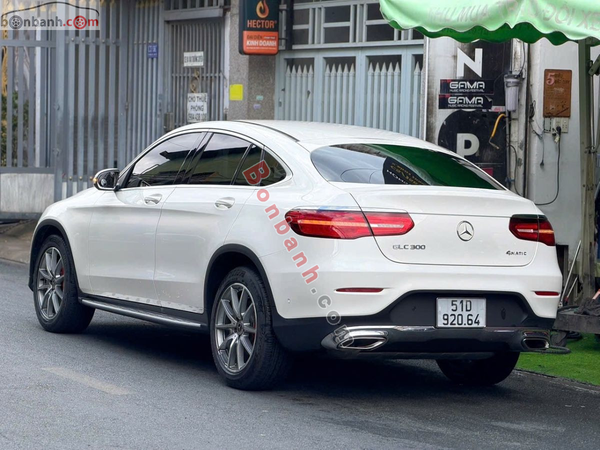 Bán ô tô Mercedes Benz GLC 300 Coupe 4Matic - 2017 - xe cũ