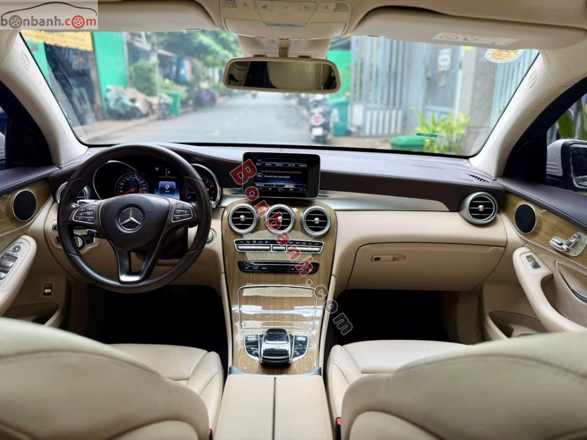 Bán ô tô Mercedes Benz GLC 300 Coupe 4Matic - 2017 - xe cũ
