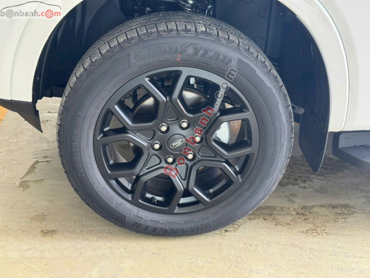 Bán ô tô Ford Everest Sport 2.0L 4x2 AT - 2026 - xe mới