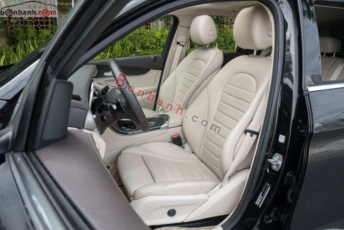 Bán ô tô Mercedes Benz GLC 300 4Matic - 2021 - xe cũ