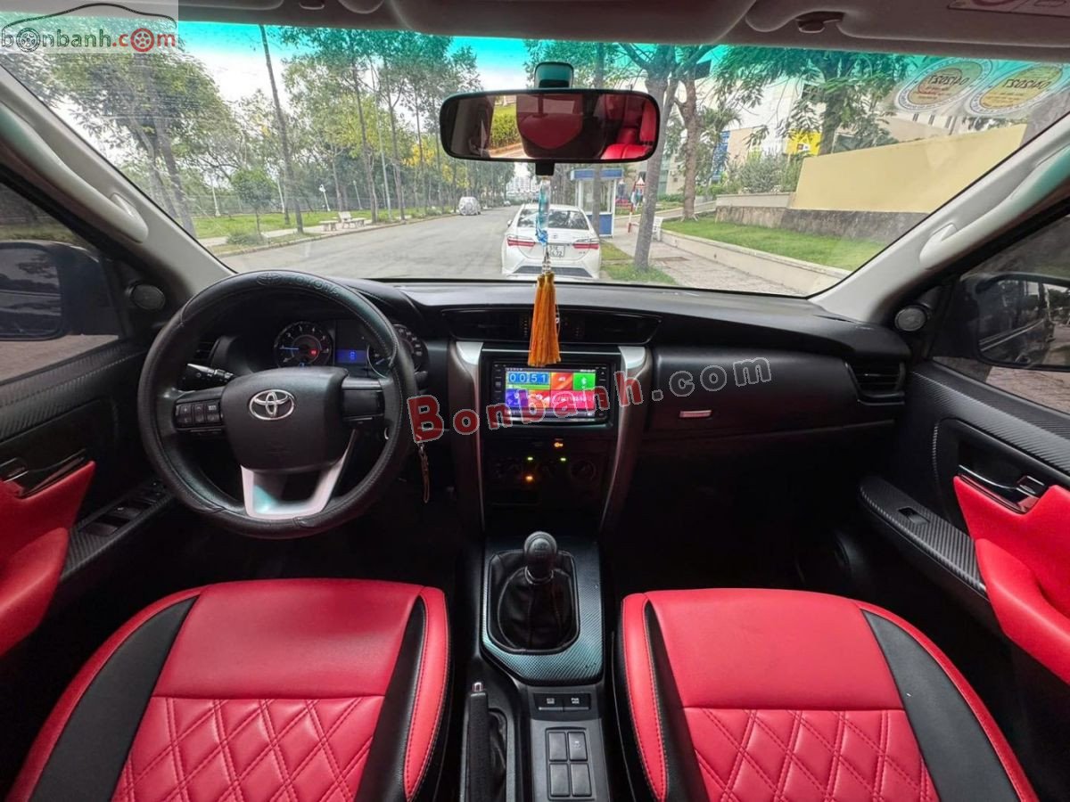 Bán ô tô Toyota Fortuner 2.4G 4x2 MT - 2018 - xe cũ