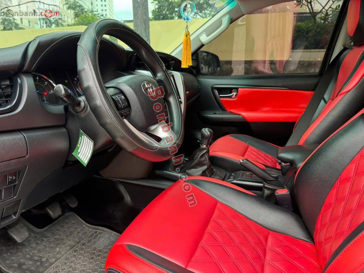 Bán ô tô Toyota Fortuner 2.4G 4x2 MT - 2018 - xe cũ
