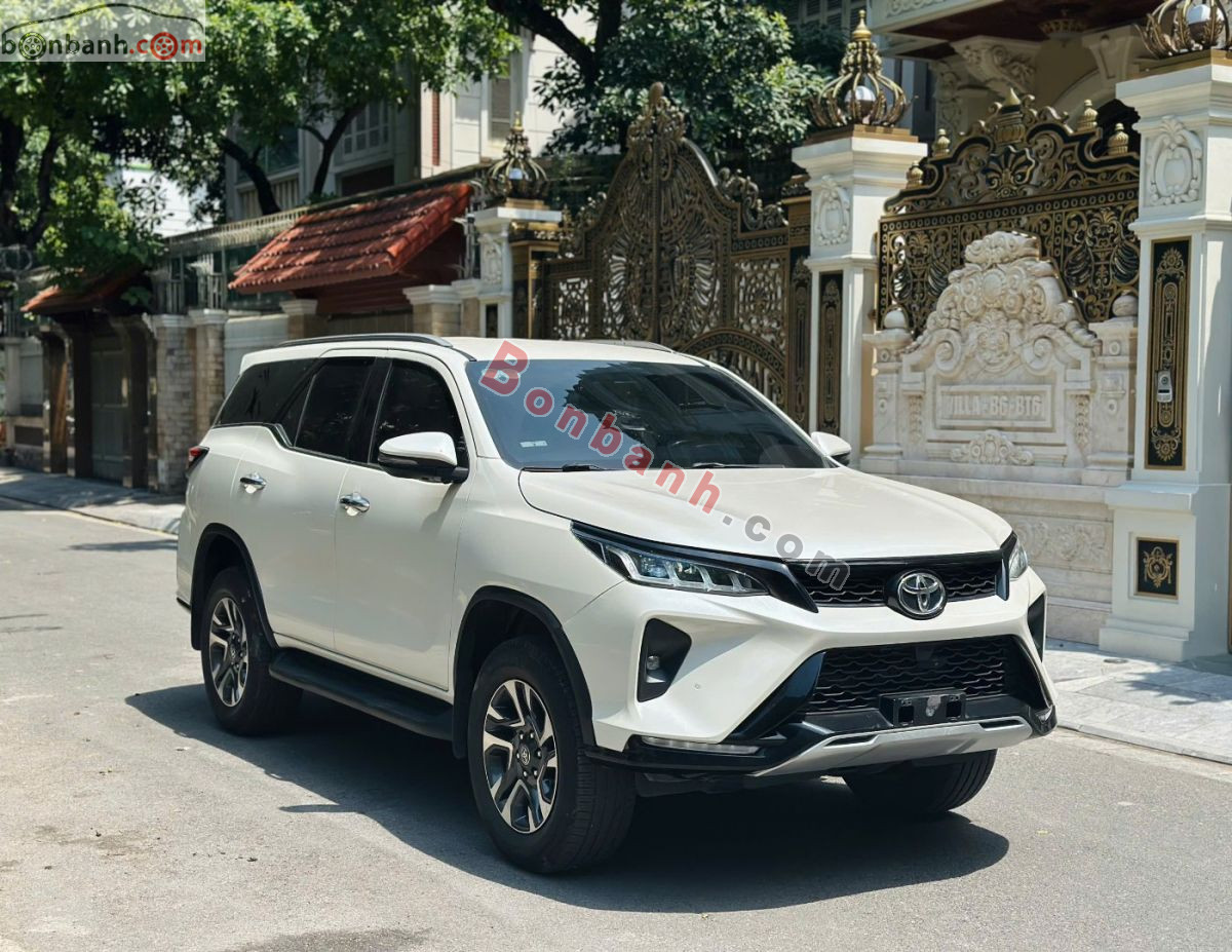 Bán ô tô Toyota Fortuner 2.4G 4x2 AT Legender - 2021 - xe cũ