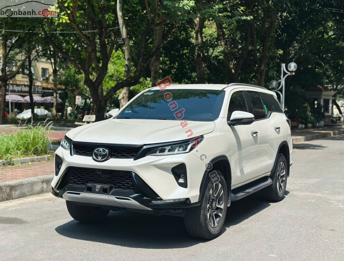 Bán ô tô Toyota Fortuner 2.4G 4x2 AT Legender - 2021 - xe cũ