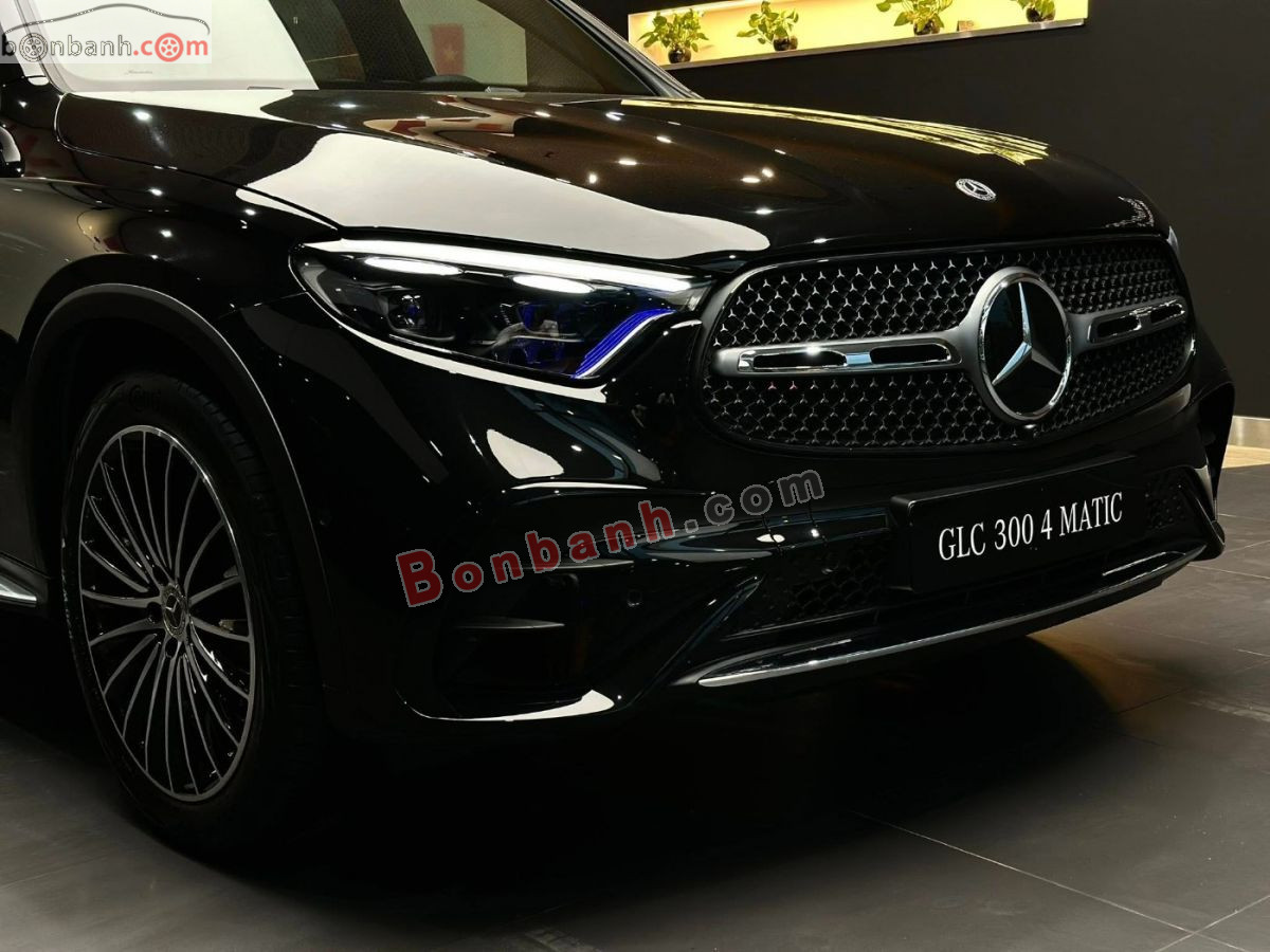 Bán ô tô Mercedes Benz GLC 300 4Matic - 2026 - xe mới