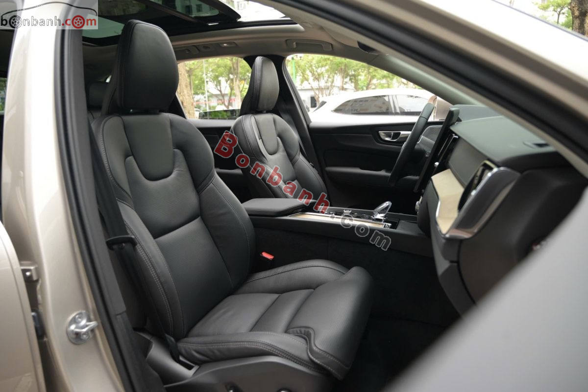 Bán ô tô Volvo XC60 Ultra B5 AWD - 2025 - xe cũ
