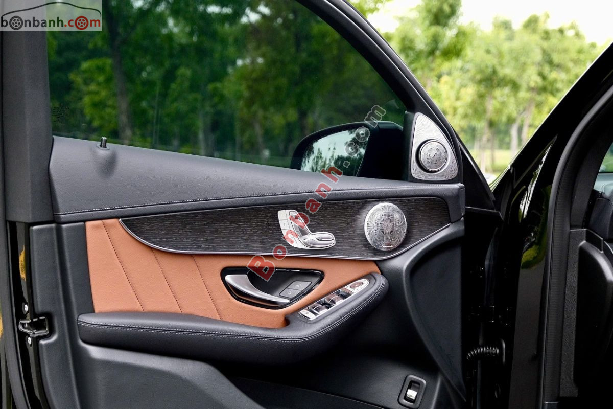 Bán ô tô Mercedes Benz GLC 300 4Matic - 2020 - xe cũ