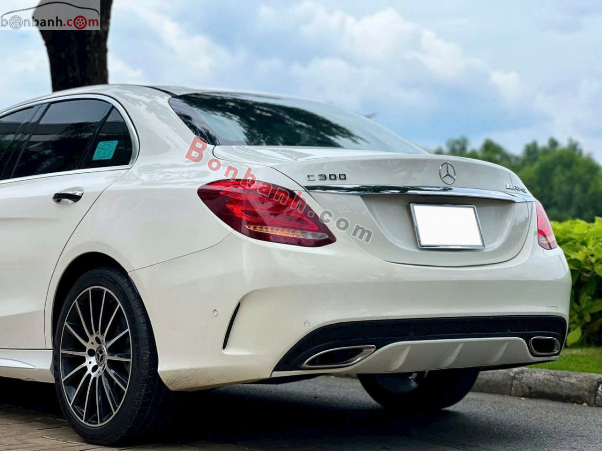 Bán ô tô Mercedes Benz C class C300 AMG - 2018 - xe cũ