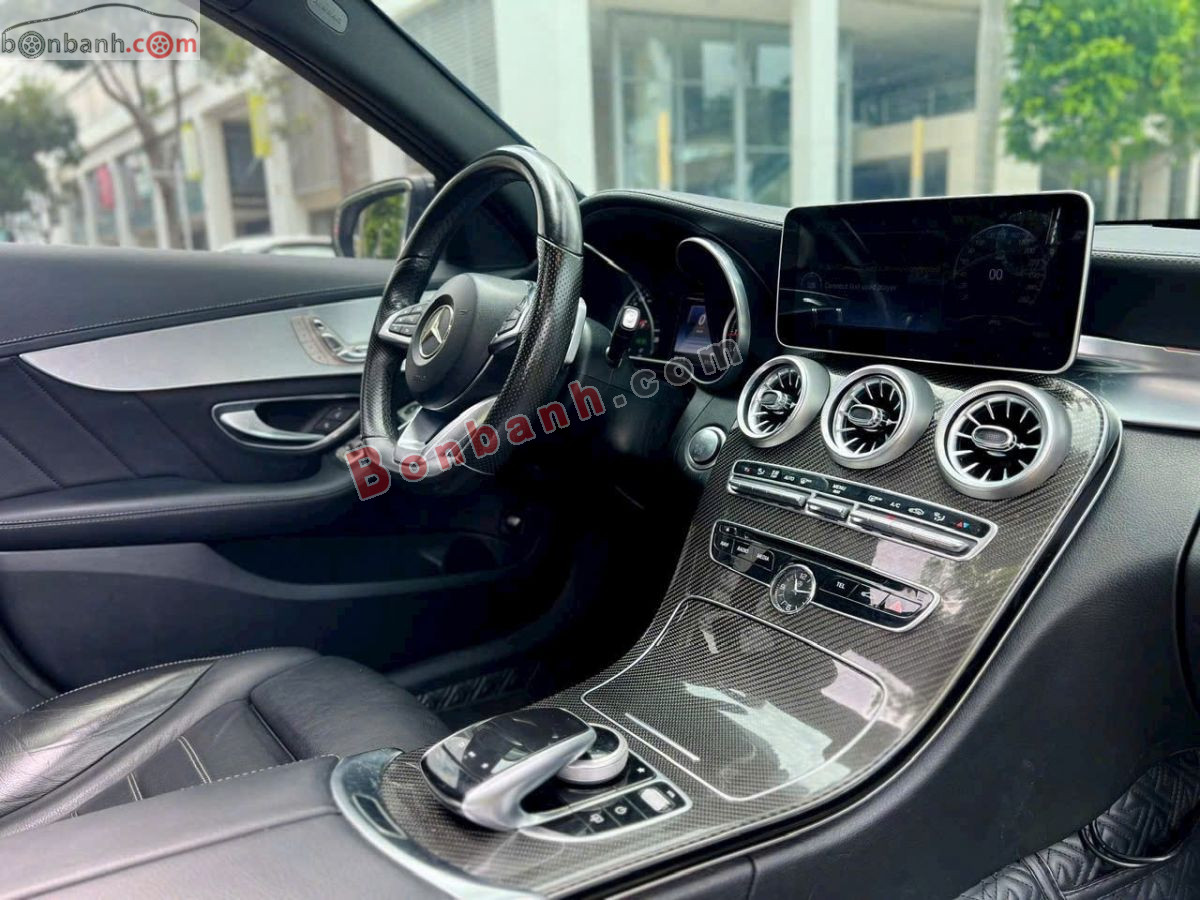 Bán ô tô Mercedes Benz C class C300 AMG - 2018 - xe cũ