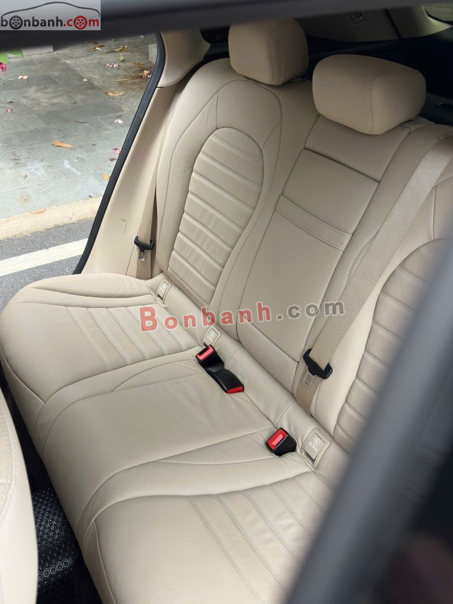 Bán ô tô Mercedes Benz GLC 300 4Matic - 2021 - xe cũ