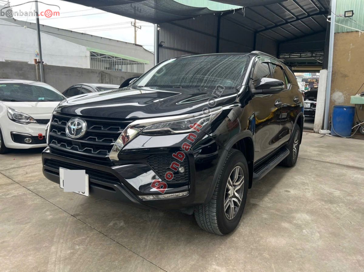 Bán ô tô Toyota Fortuner 2.4L 4x2 AT - 2022 - xe cũ