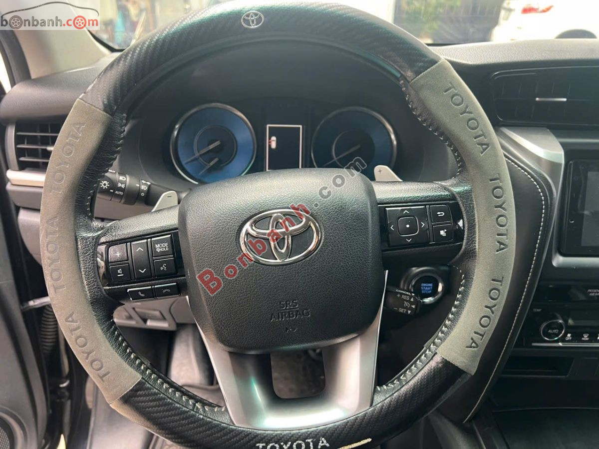 Bán ô tô Toyota Fortuner 2.4L 4x2 AT - 2022 - xe cũ