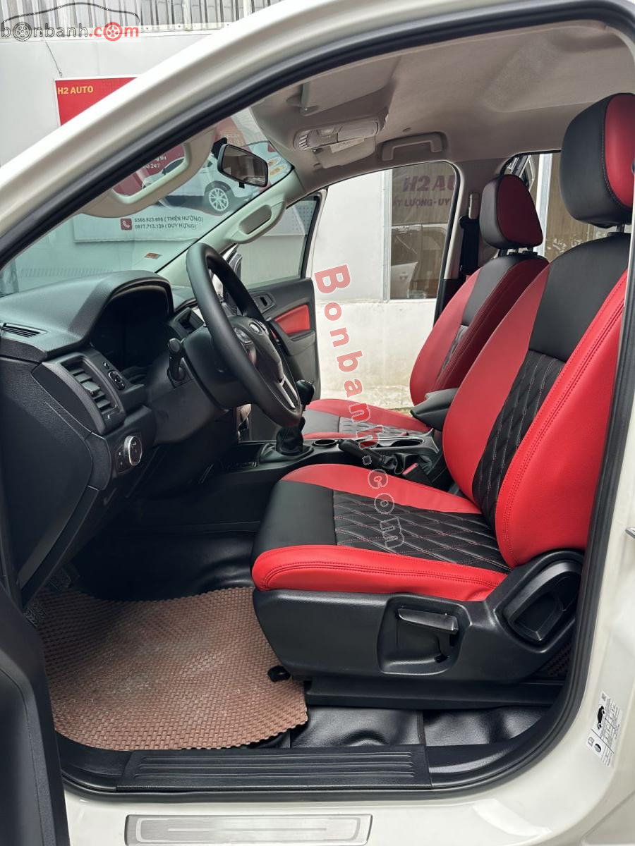 Bán ô tô Ford Everest Ambiente 2.0 4x2 MT - 2019 - xe cũ