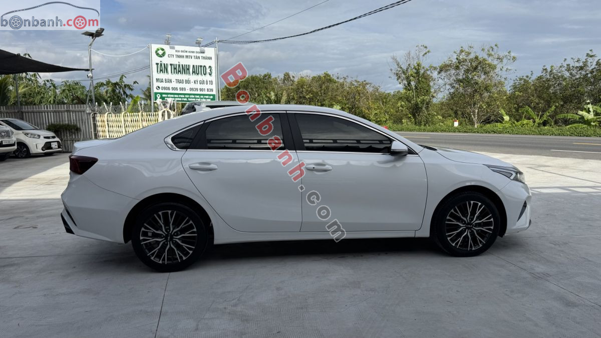 Bán ô tô Kia K3 Luxury 1.6 AT - 2024 - xe cũ