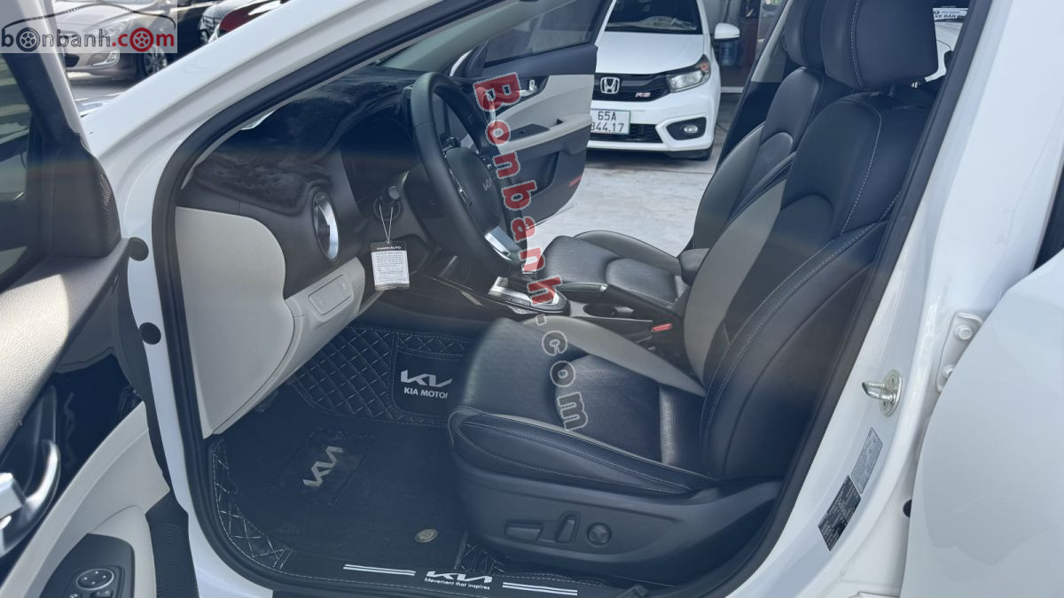 Bán ô tô Kia K3 Luxury 1.6 AT - 2024 - xe cũ