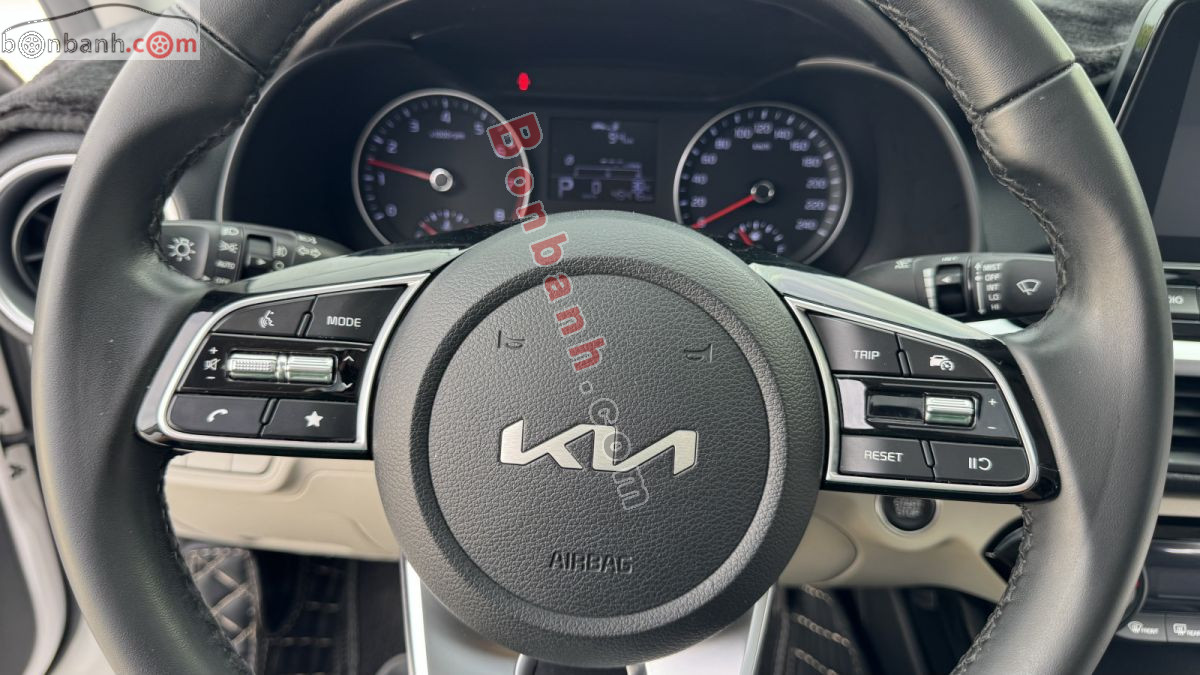 Bán ô tô Kia K3 Luxury 1.6 AT - 2024 - xe cũ
