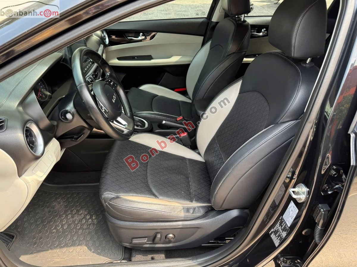 Bán ô tô Kia K3 Luxury 1.6 AT - 2022 - xe cũ