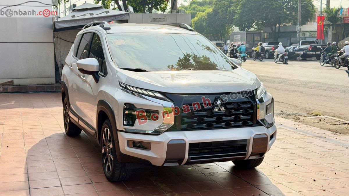 Bán ô tô Mitsubishi Xpander Cross 1.5 AT - 2025 - xe cũ