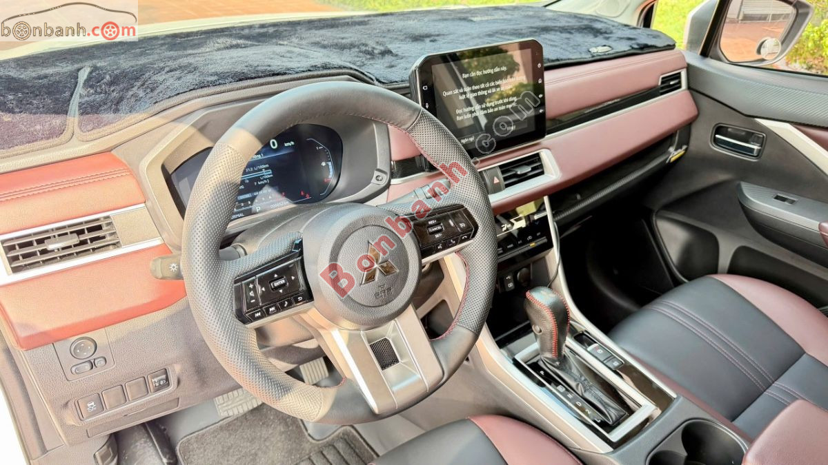Bán ô tô Mitsubishi Xpander Cross 1.5 AT - 2025 - xe cũ