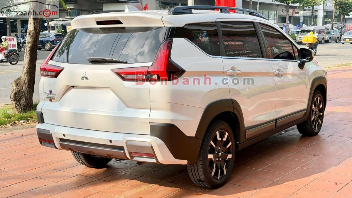 Bán ô tô Mitsubishi Xpander Cross 1.5 AT - 2025 - xe cũ