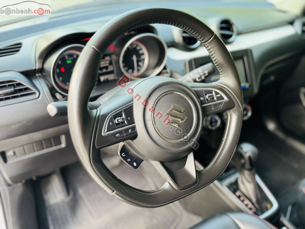 Bán ô tô Suzuki Swift GLX 1.2 AT - 2020 - xe cũ