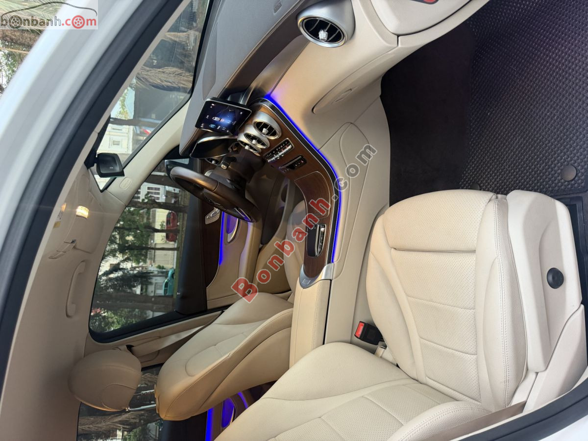 Bán ô tô Mercedes Benz GLC 200 4Matic - 2022 - xe cũ