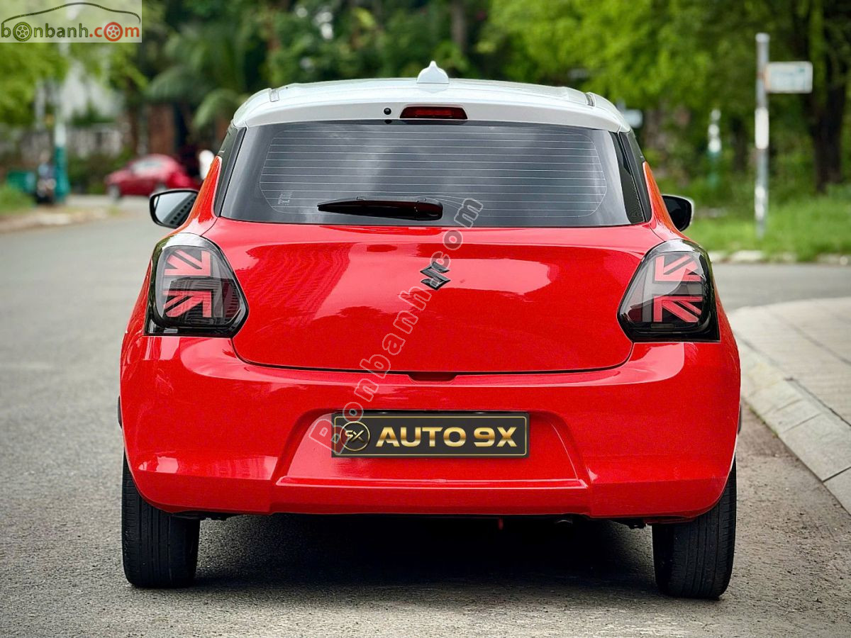 Bán ô tô Suzuki Swift GLX 1.2 AT - 2022 - xe cũ
