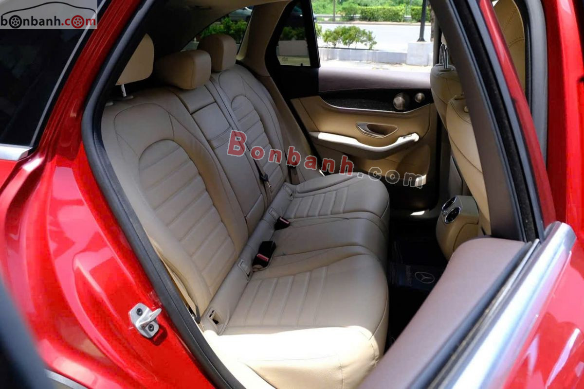 Bán ô tô Mercedes Benz GLC 300 4Matic - 2021 - xe cũ