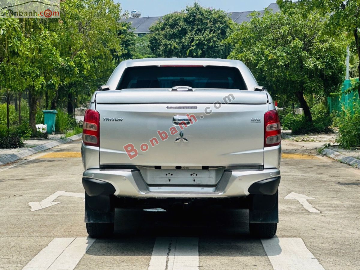 Bán ô tô Mitsubishi Triton 4x2 AT - 2019 - xe cũ