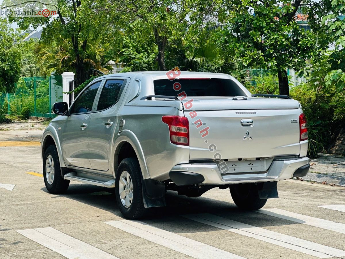 Bán ô tô Mitsubishi Triton 4x2 AT - 2019 - xe cũ