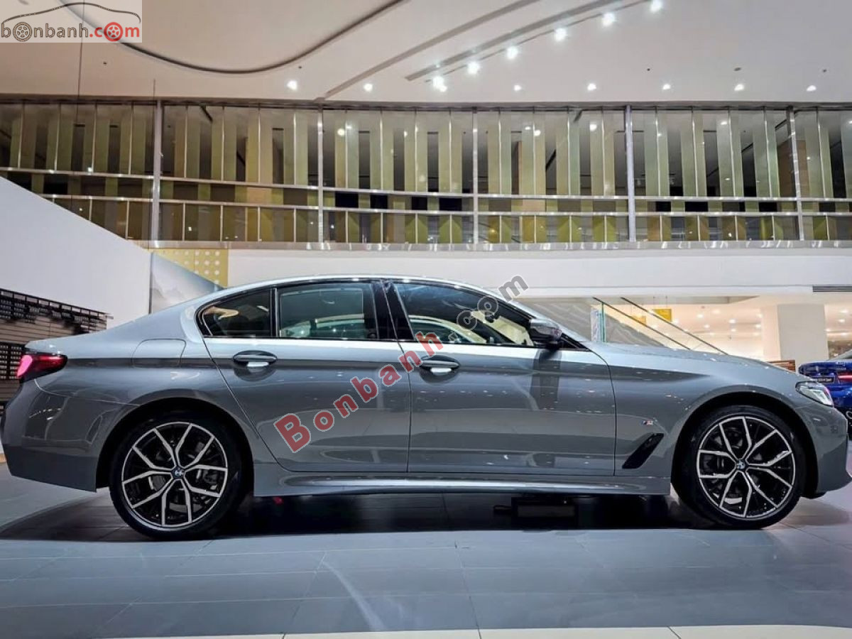 Bán ô tô BMW 5 Series 520i M Sport - 2023 - xe mới
