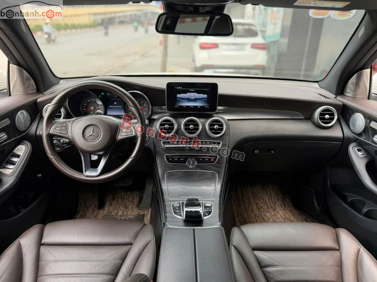 Bán ô tô Mercedes Benz GLC 250 4Matic - 2018 - xe cũ