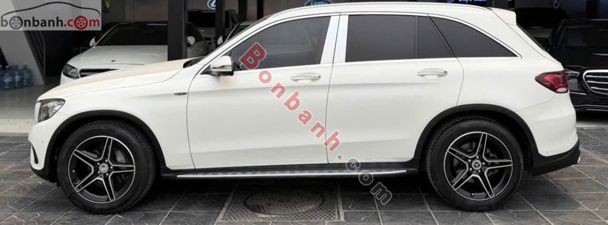Bán ô tô Mercedes Benz GLC 250 4Matic - 2018 - xe cũ