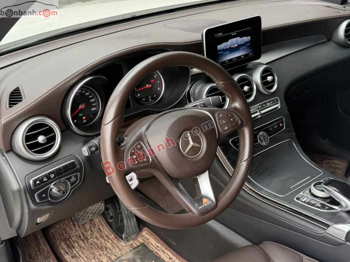 Bán ô tô Mercedes Benz GLC 250 4Matic - 2018 - xe cũ