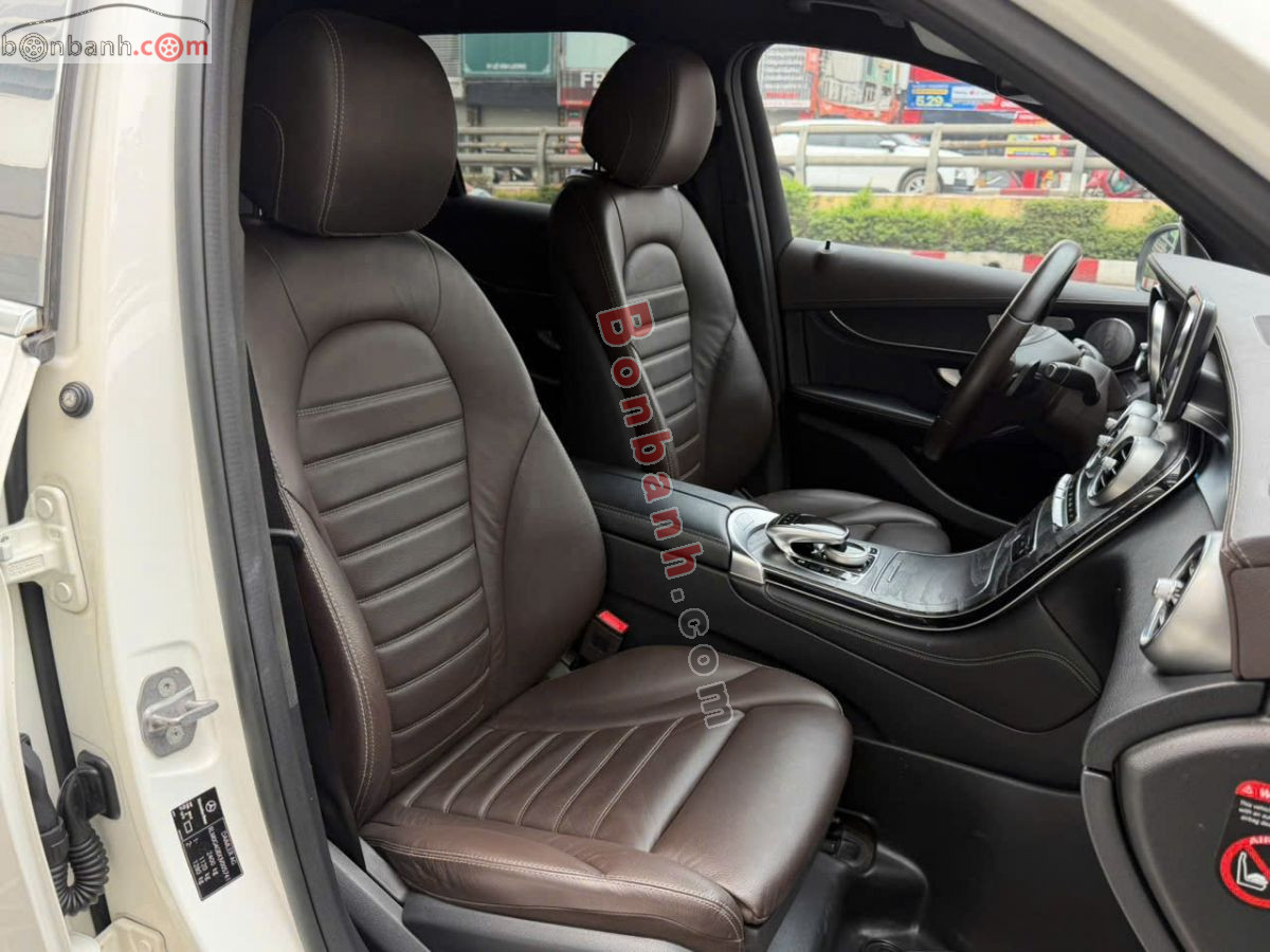 Bán ô tô Mercedes Benz GLC 250 4Matic - 2018 - xe cũ