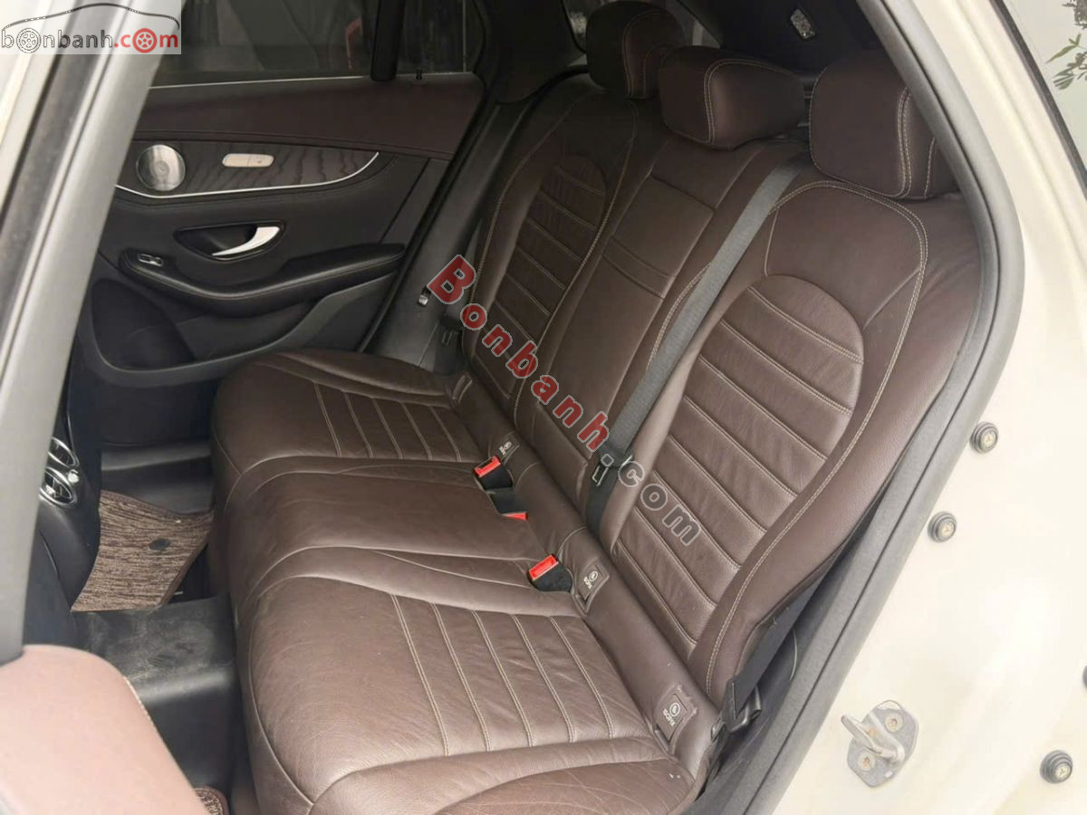 Bán ô tô Mercedes Benz GLC 250 4Matic - 2018 - xe cũ