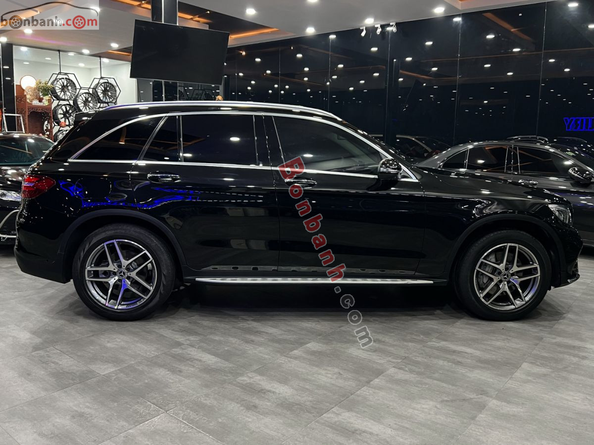 Bán ô tô Mercedes Benz GLC 300 4Matic - 2018 - xe cũ