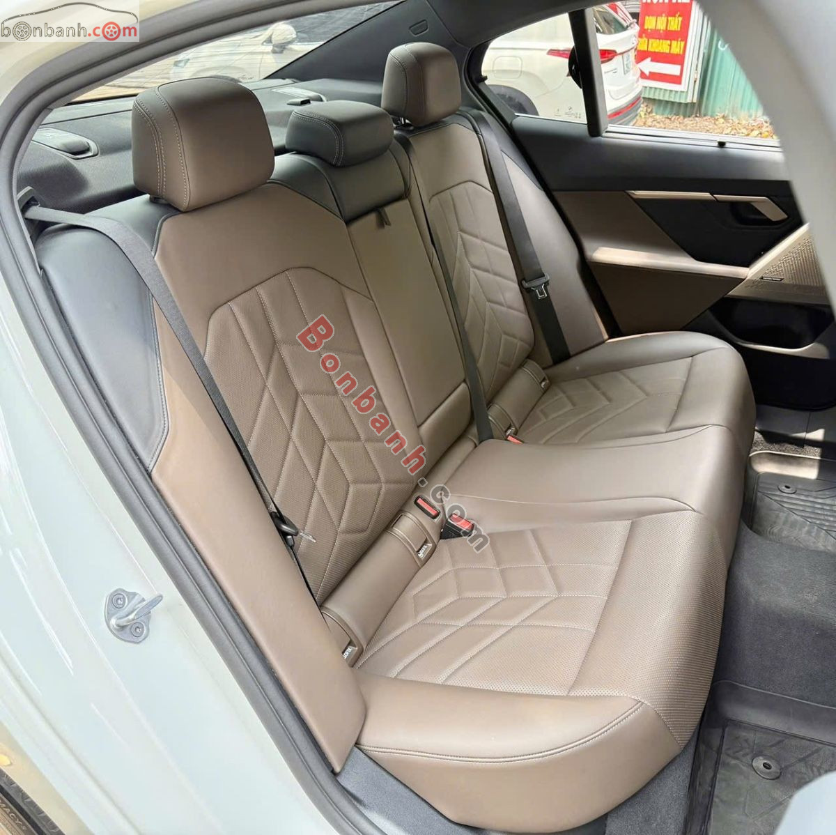 Bán ô tô BMW 5 Series 520i - 2025 - xe cũ