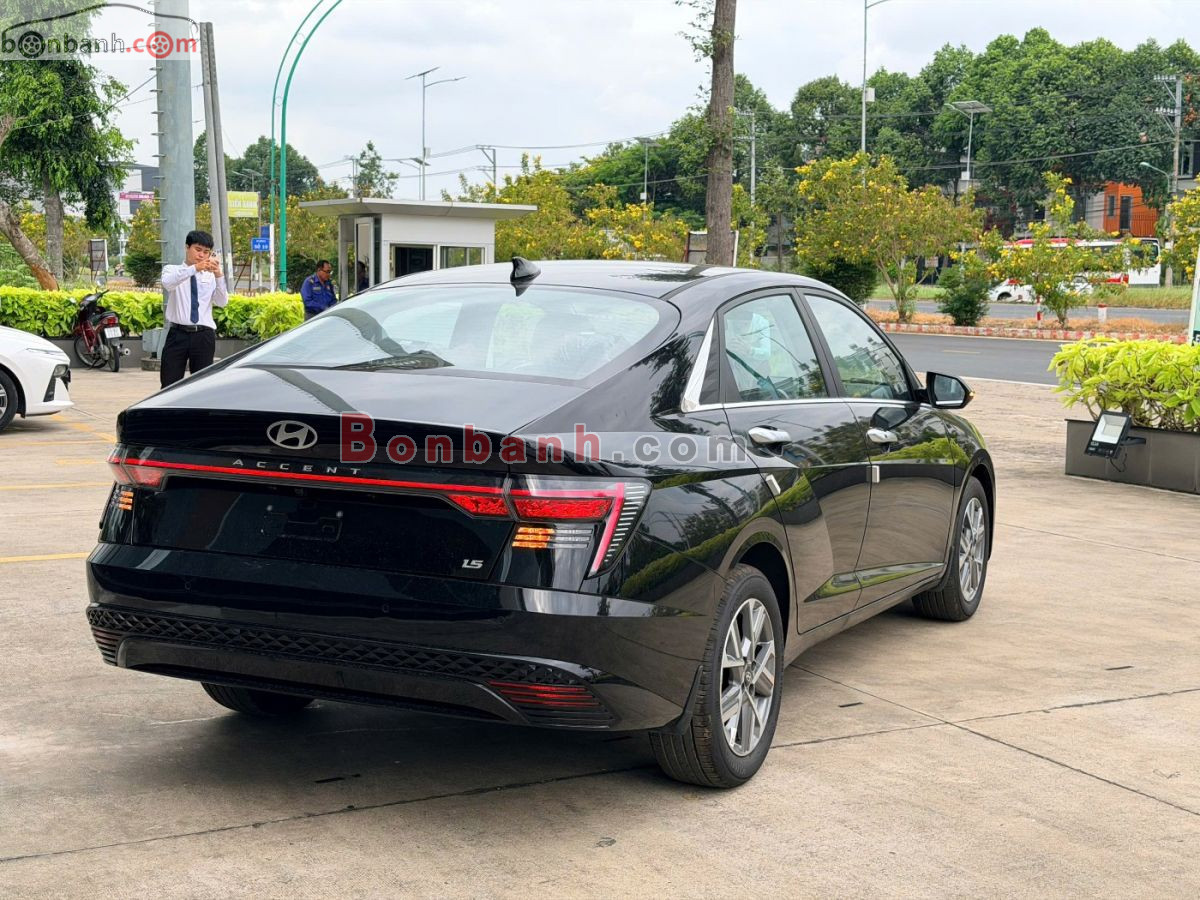 Bán ô tô Hyundai Accent Cao cấp 1.5 AT - 2026 - xe mới