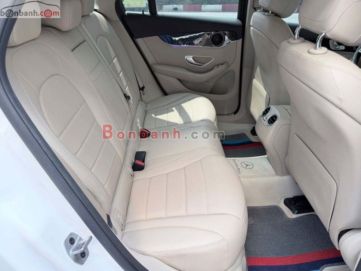 Bán ô tô Mercedes Benz GLC 200 - 2022 - xe cũ