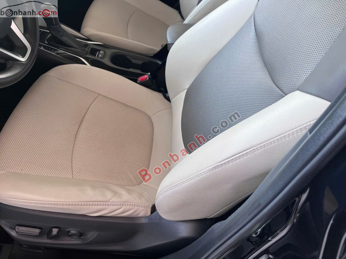 Bán ô tô Toyota Corolla altis 1.8V - 2022 - xe cũ