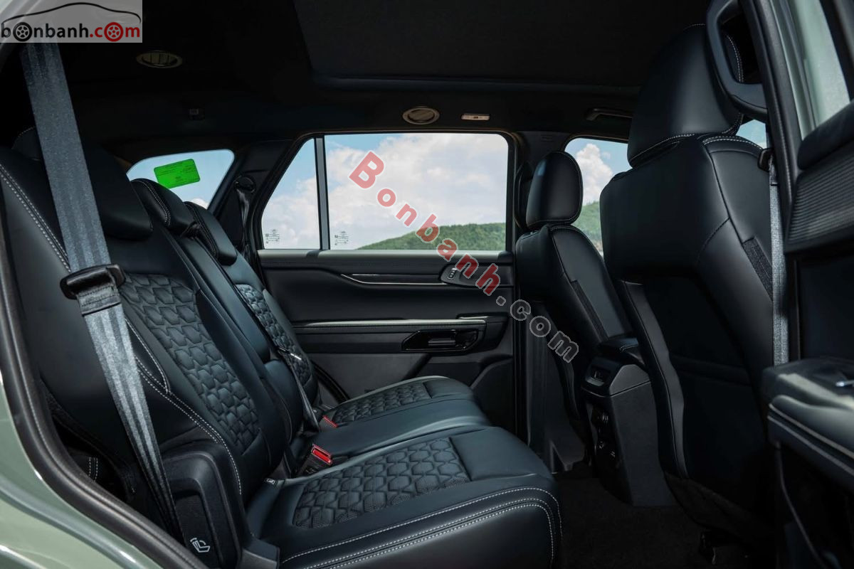 Bán ô tô Ford Everest Platinum+ 2.3L 4x4 AT - 2026 - xe mới