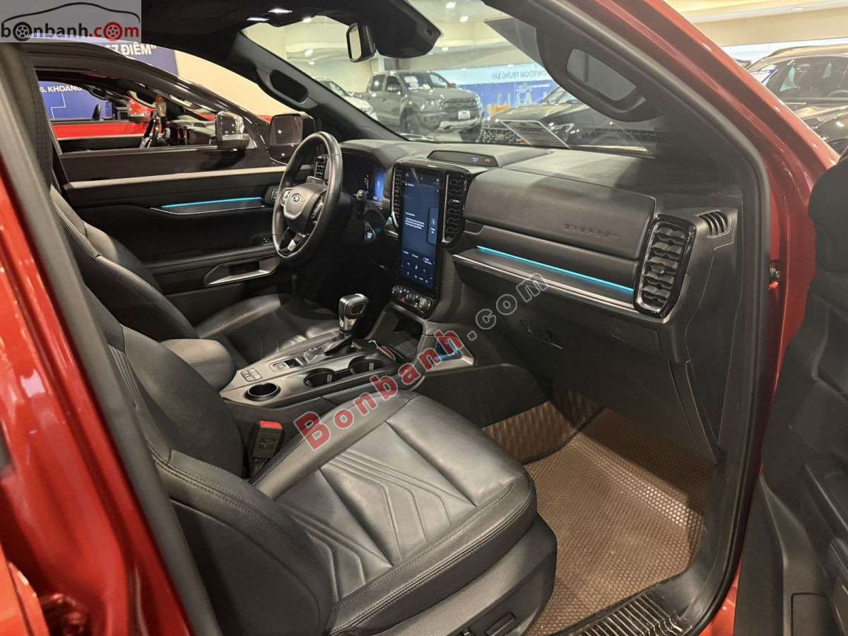 Bán ô tô Ford Everest Titanium 2.0L 4x2 AT - 2022 - xe cũ