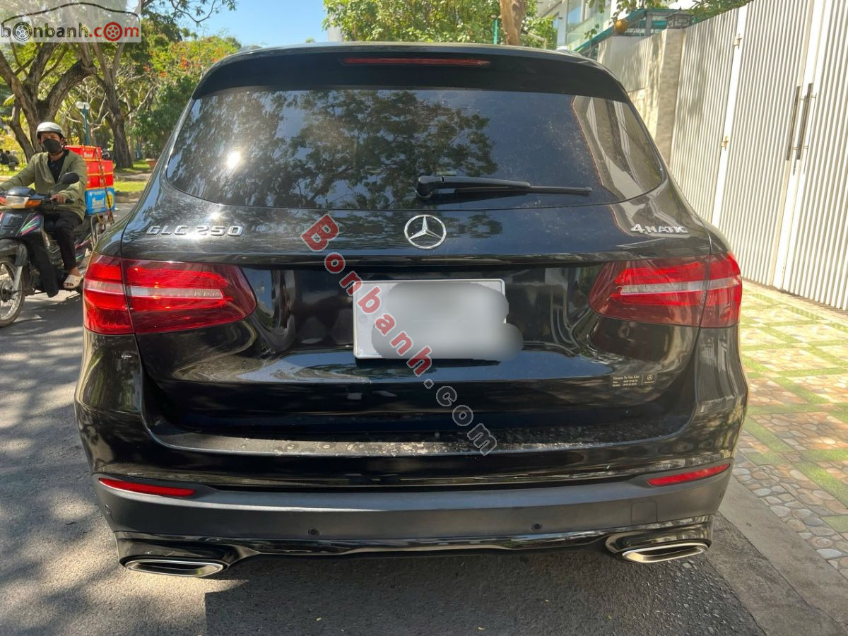 Bán ô tô Mercedes Benz GLC 250 4Matic - 2016 - xe cũ